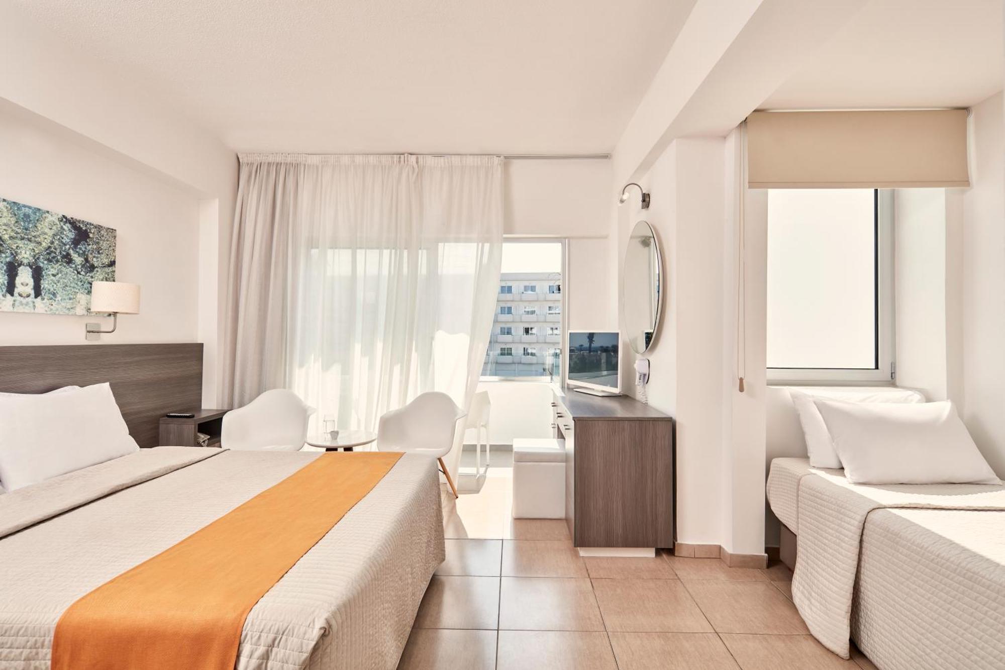 Atlantica Sancta Napa Hotel Ayia Napa Bagian luar foto